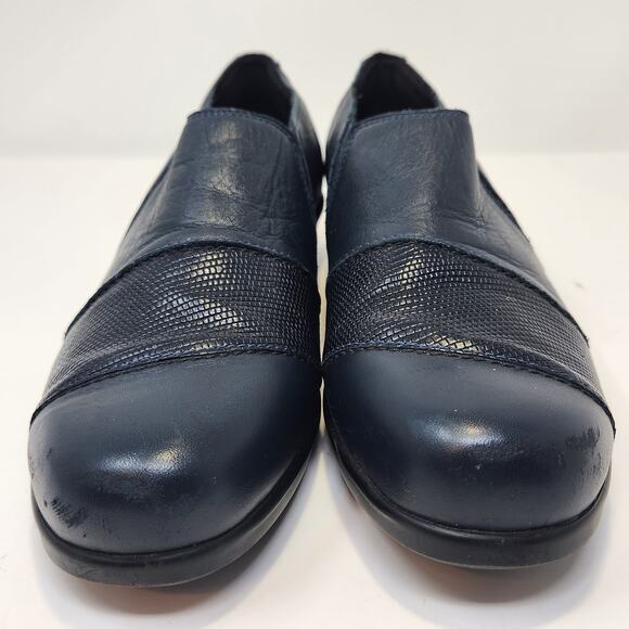 SAS Women Nora Navy Blue Leather Slip On Loafers Size 9.5 M Lizard Print comfort - Picture 3 of 8
